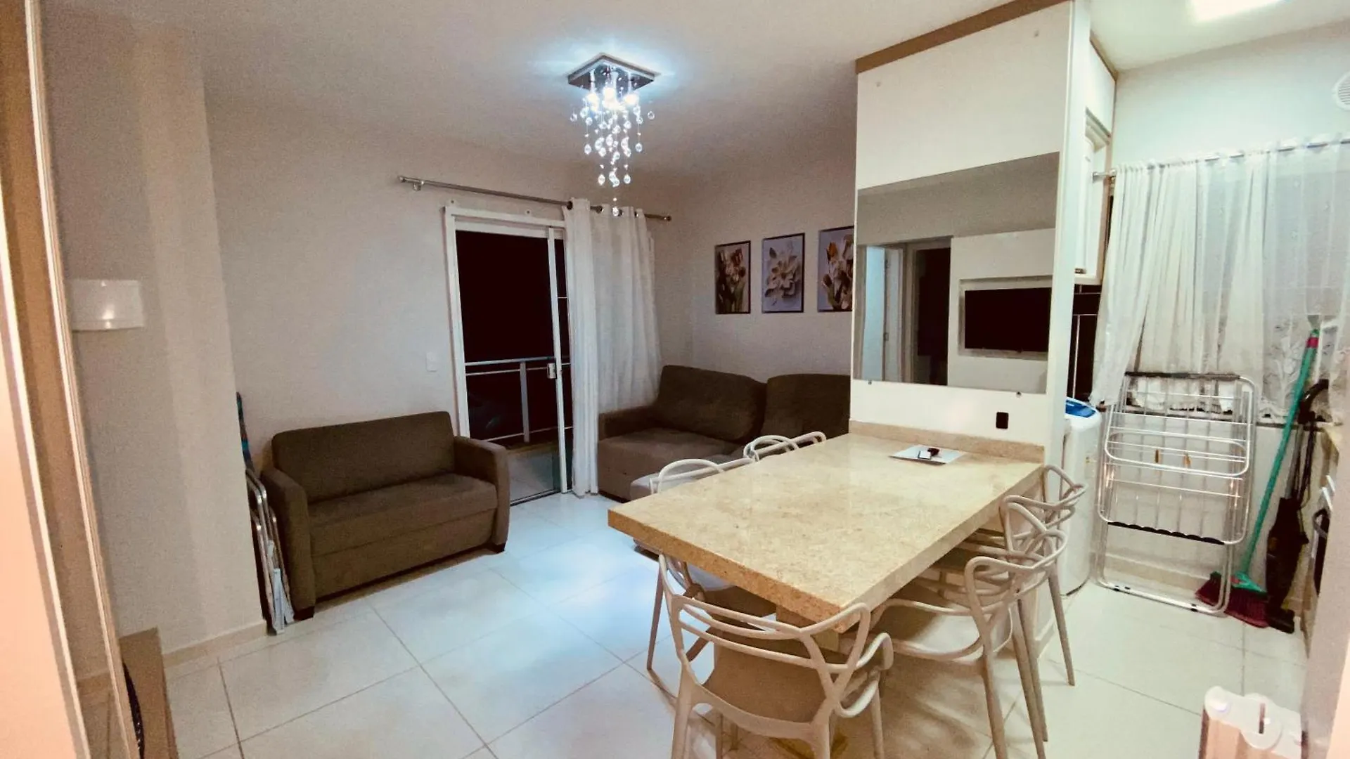 Apartamento A 200M Do Beto Carreiro E Praia Penha  0*, Penha (Santa Catarina)
